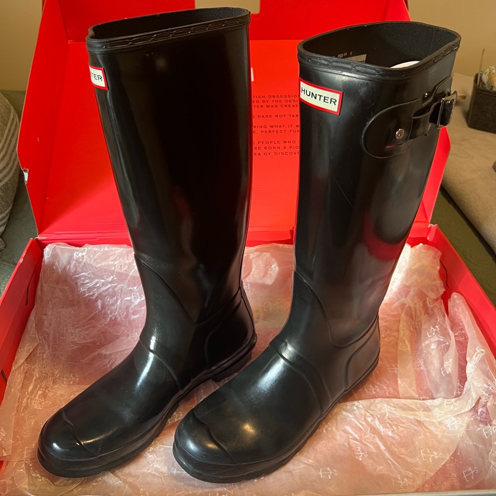 Hunter Original Gloss Tall Rain Boots (Size 10)